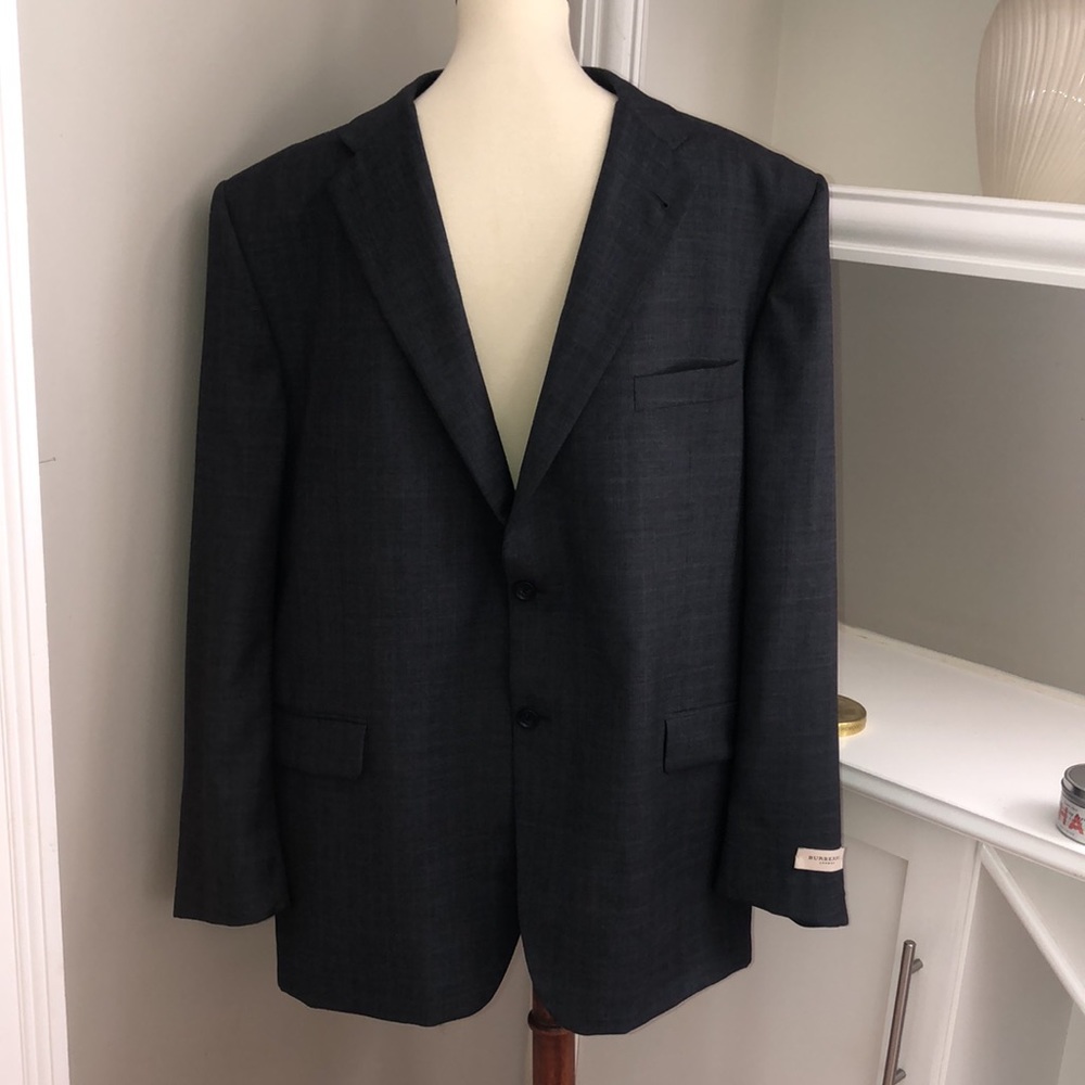 Burberry London wool suit Size 48R